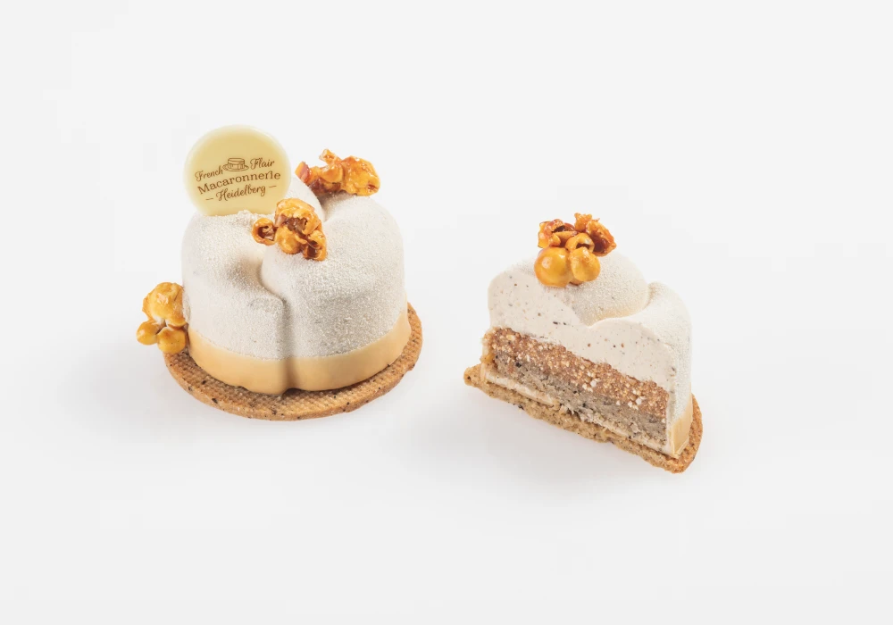 Ciné: Tartelette mit Popcornmousse und Popcorn-Praliné, Saisonnier der Macaronnerie Heidelberg